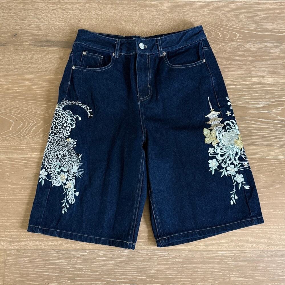 Mystic Leopard Bloom Embroidered Shorts Size S in Blue